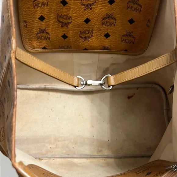 MCM Brown and Green Tote Bag - Picture 7 of 16